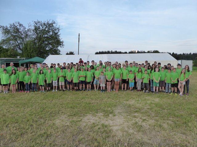 85 Jugendliche und 23 Betreuer