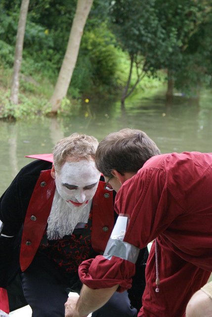 Heidelsheim, Saalbach, das Haar sitzt...