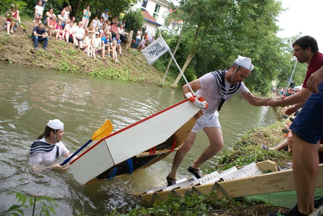 Helfende Hände beim Ausstieg willkommen