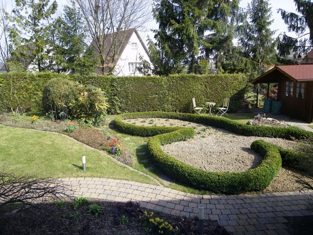 Der Garten im Frühling, fotografiert von Renate Müller. | Foto: Renate Müller