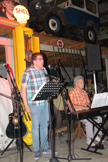 Tenor Jens Skibbe  und Herbert Menrath (Foto: kk).