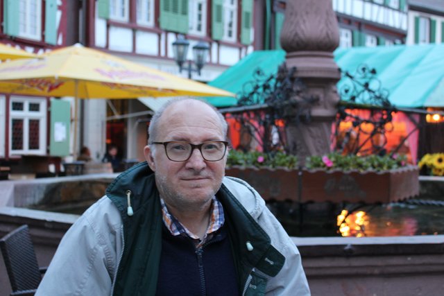 Hans-Peter Schmidt: Ich bin Diedelsheimer, mein Großvater wurde in Bretten geboren. Ich kenne mich gut aus hier. Ich finde meine Heimat wunderbar. Und die ganze Weinstraße entlang - von Knittlingen bis nach Kürnbach - gibt es wunderbare Weine. | Foto: wh