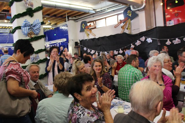 Das Oktoberfest des zweiten Zuges der Freiwilligen Feuerwehr war kulinarischer und geselliger Anlaufpunkt.