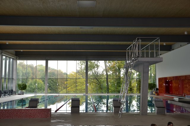 Das Ein-Meter- und Drei-Meter-Brett.