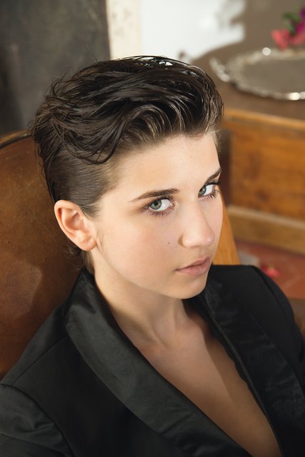 Der natürliche Style kann schnell in einen ultra glänzenden Look verwandelt werden. | Foto: Mod´s Hair