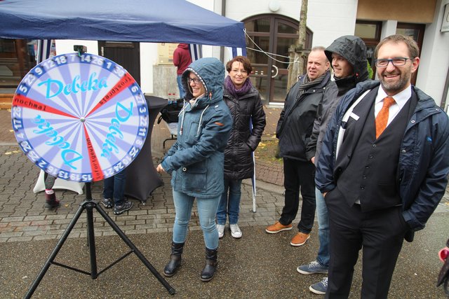 „Das Konzept wird immer besser angenommen, nächstes Jahr erweitern wir es vielleicht noch“, freute sich Sven Schuler vom Gewerbeverein.