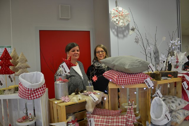 Auf dem Flehinger Weihnachtsmarkt gab es geschmackvolle Geschenke und mehr zu kaufen.
