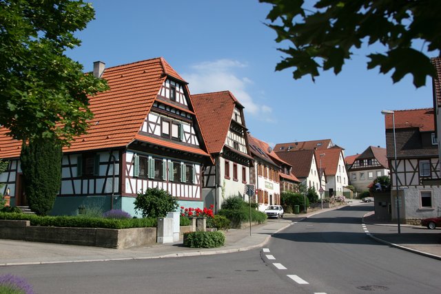 Neulingen-Nußbaum: Hauptstraße. | Foto: Achim Rüdiger
