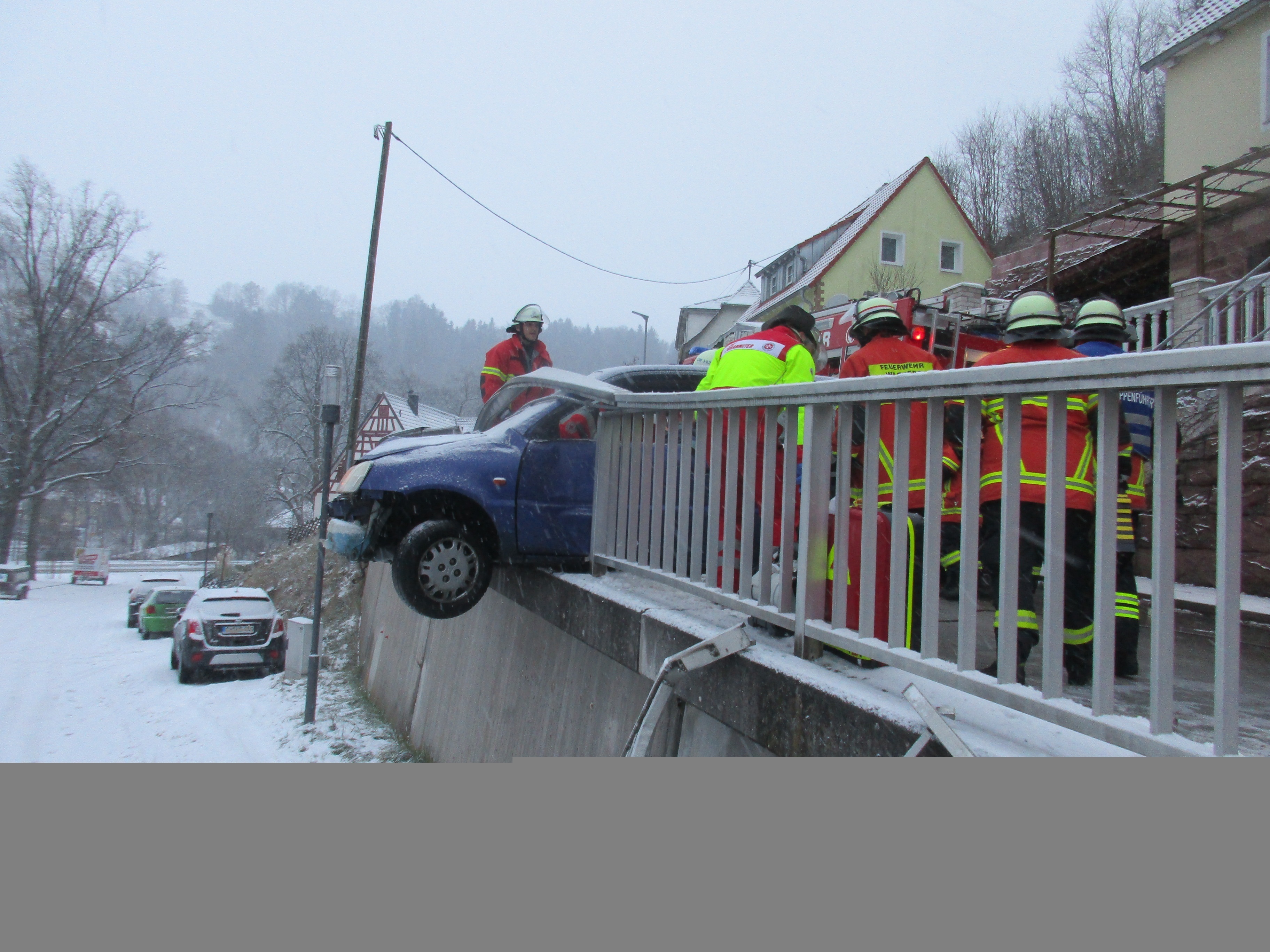 Eine Fahranfängerin hat in Wildberg auf der Sulzer Straße die Kontrolle über ihr Auto verloren.