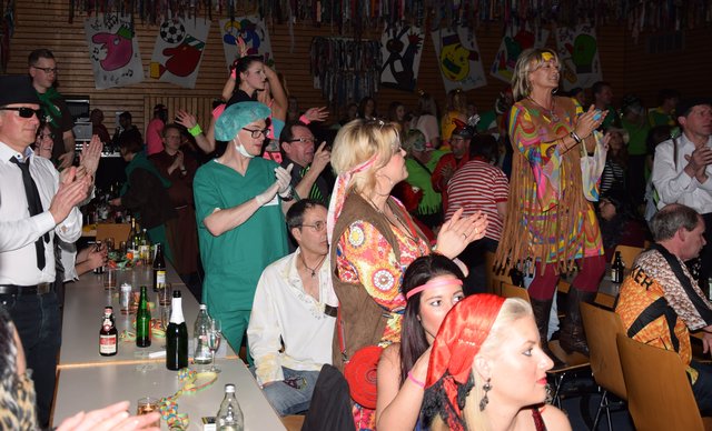 "Alles uffstehe ..."