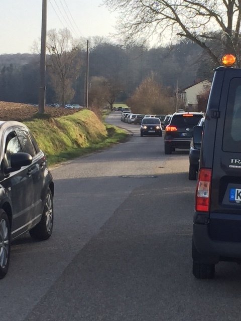 Viele Anwohner fürchten ein Verkehrschaos, wenn der Seilrutschenpark seine Pforten öffnet. | Foto: privat