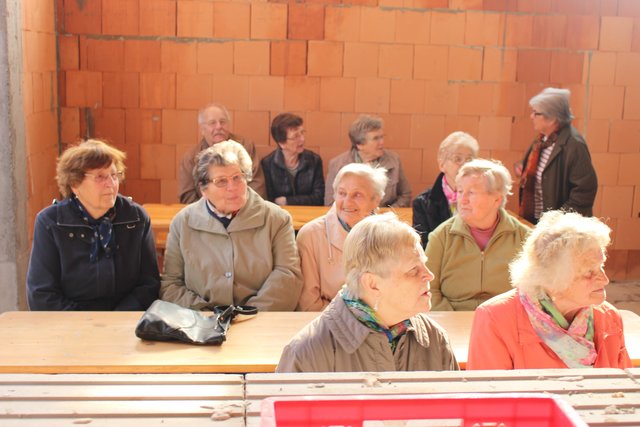 Gäste beim Richtfest