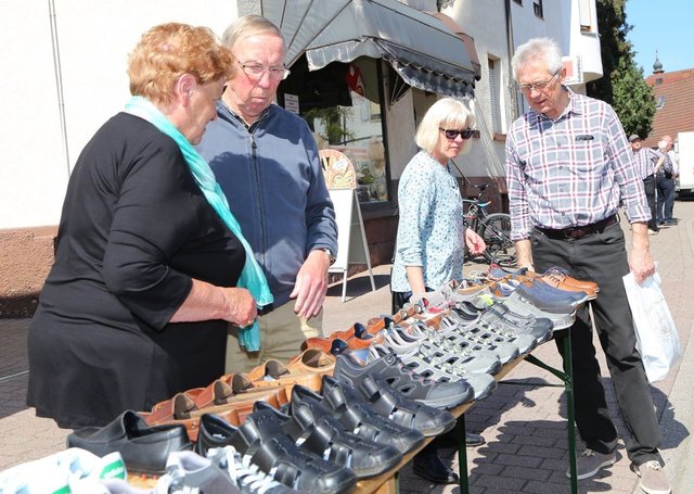 Beim Schuhhaus Föller war vor allem leichtes Schuhwerk gefragt.
