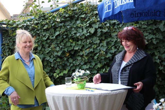 Christine Jung-Weyand, Vorstand des Badischen Landesvereins für Innere Mission und Staatssekretärin Bärbl Mielich