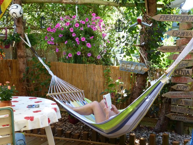 ein Frühlingstag auf der Terrasse