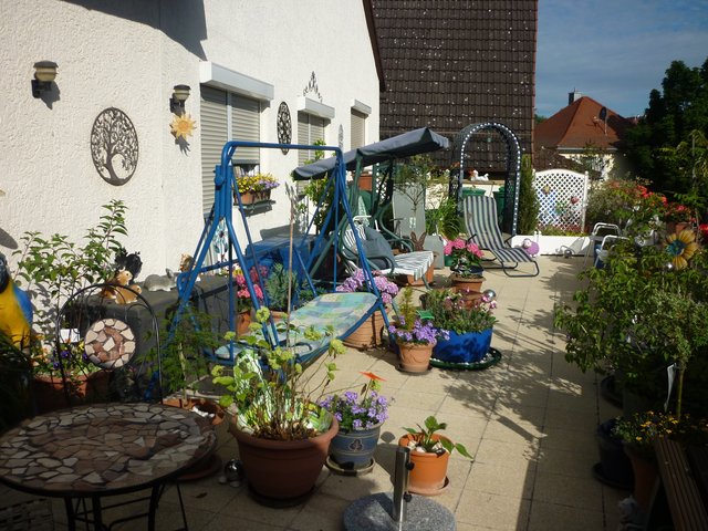 Ein "bischen" Balkon - was braucht man mehr ?