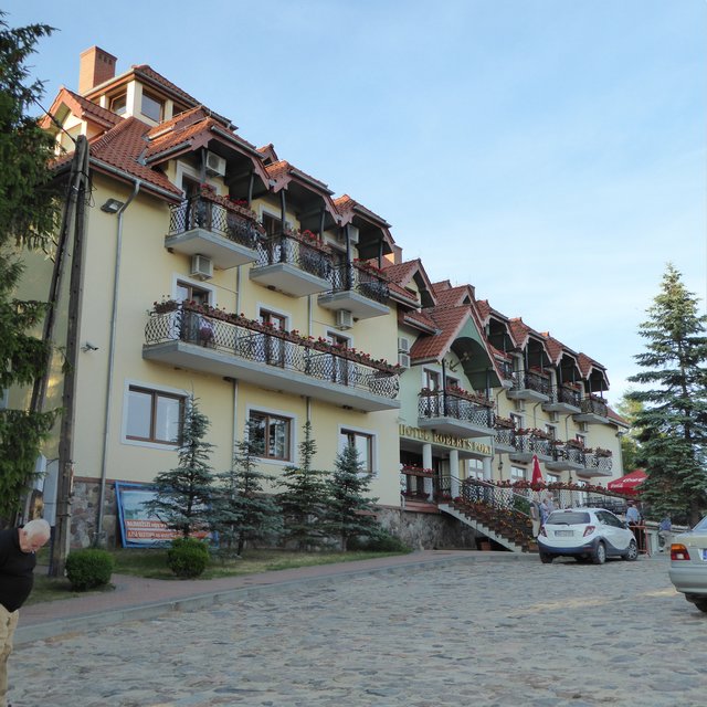 Hotel "Roberts Port Lake Resort", Nikolejken