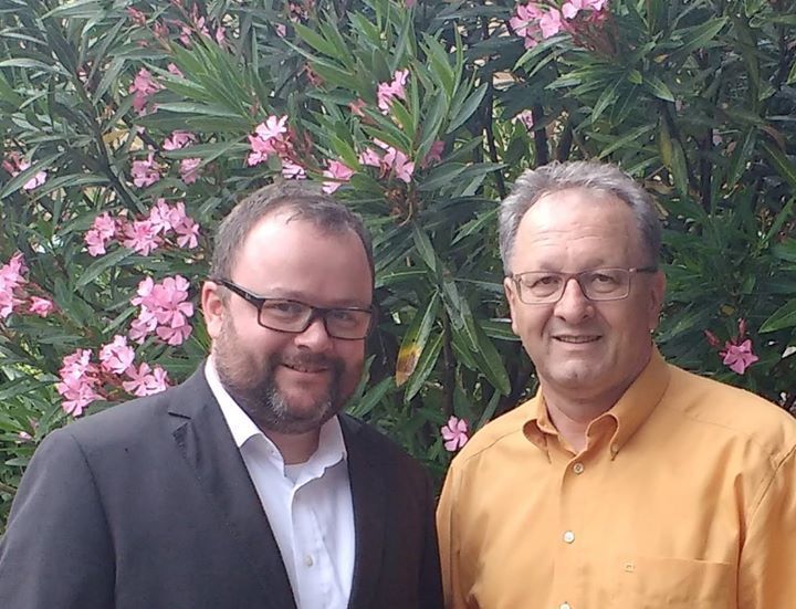 FDP-Bundestagskandidat Dr. Christian Jung (l.) und Bürgermeister Thomas Nowitzki.