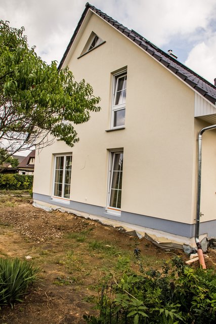 Wo Bauland knapp ist, bieten Bauträgerverträge oft den einzigen Weg, Wohneigentum zu schaffen. | Foto: djd/Bauherren-Schutzbund