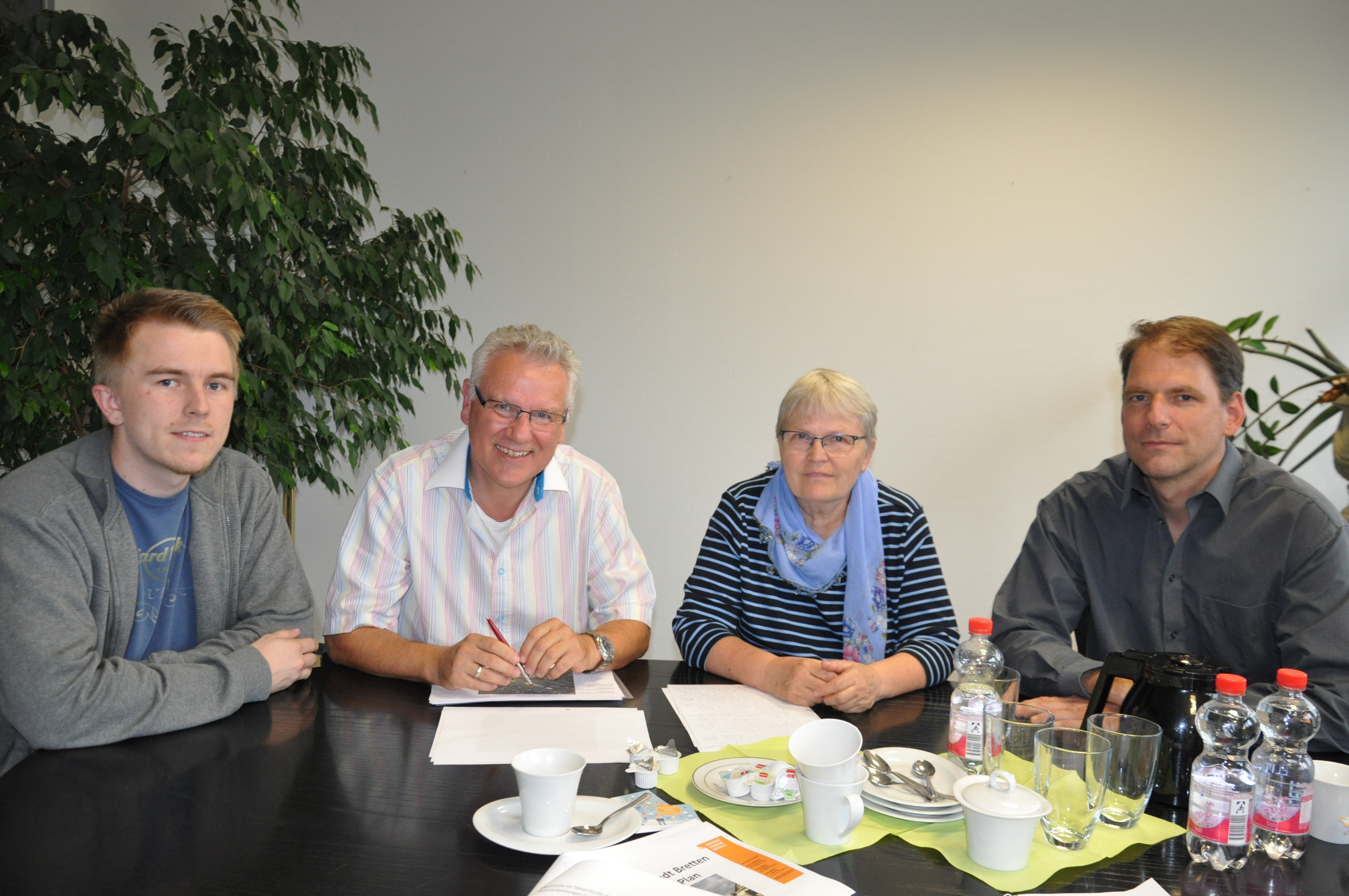 Wollen den innerstädtischen Verkehr verflüssigen: (von links) FWV-Vize Arndt Nissen, Vorsitzender Martin Feurer, Fraktionssprecherin Heidemarie Leins und Vorstandsmitglied Jörg Beuttenmüller. Foto: ch