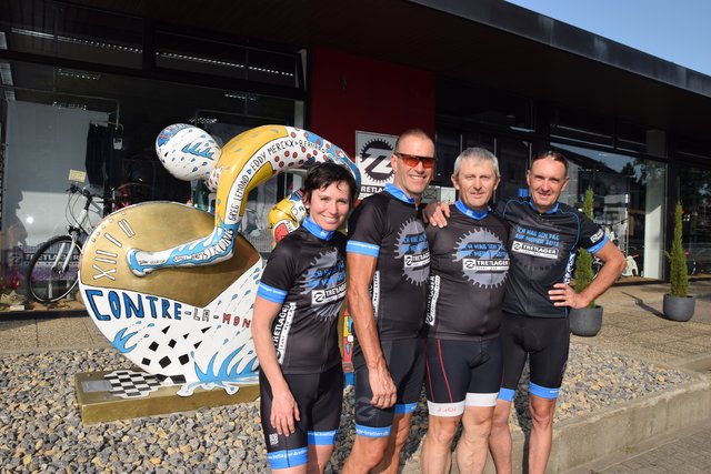 Das Tretlager-Leitungsteam der Radtour: (von links) Manuela Fenrich, Michael Ritzkowsky, Thomas Föll und Egon Fenrich. Foto: ch