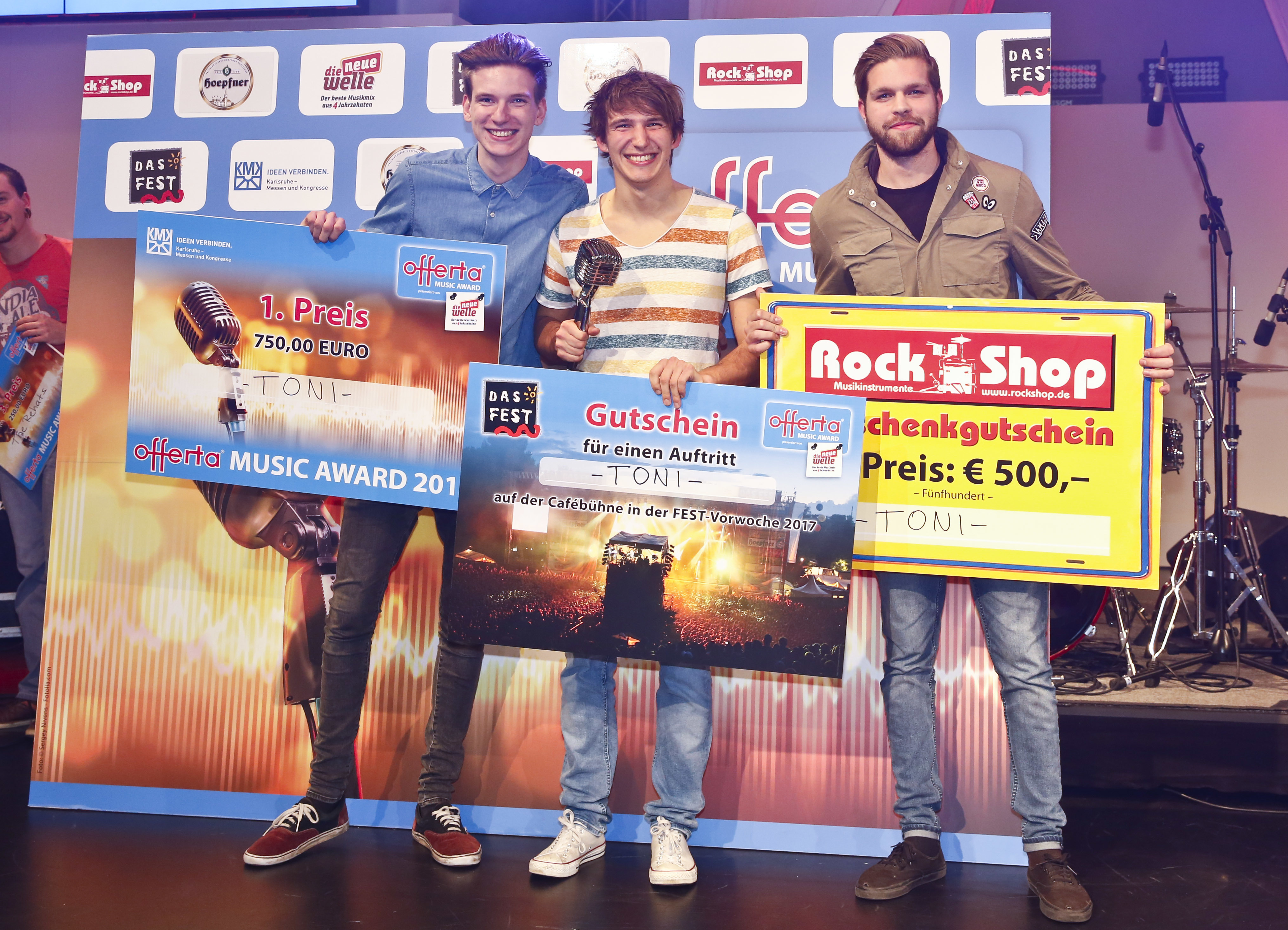 Multiinstrumentalist TONI, Gewinner des offerta Music Awards 2016