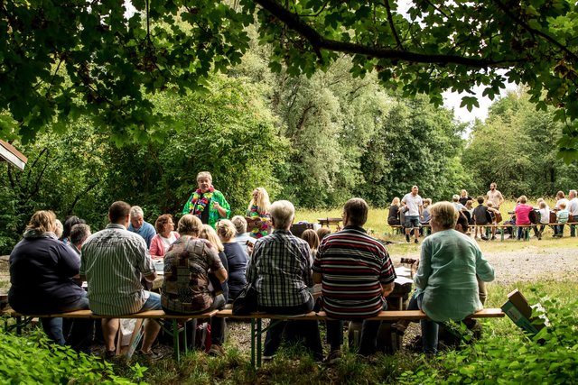 Brettener Woche- Ferienprogramm: Musikhaus Winkler lud zum Gitarren Workshop. (Foto: Lothar Schmitt)