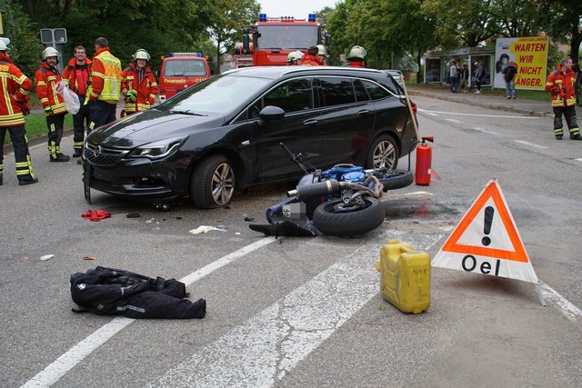 Schwere Verletzungen hat sich ein 46-jähriger Motorradfahrer bei einem Verkehrsunfall am Mittwochmorgen, 13. September, in Königsbach zugezogen.