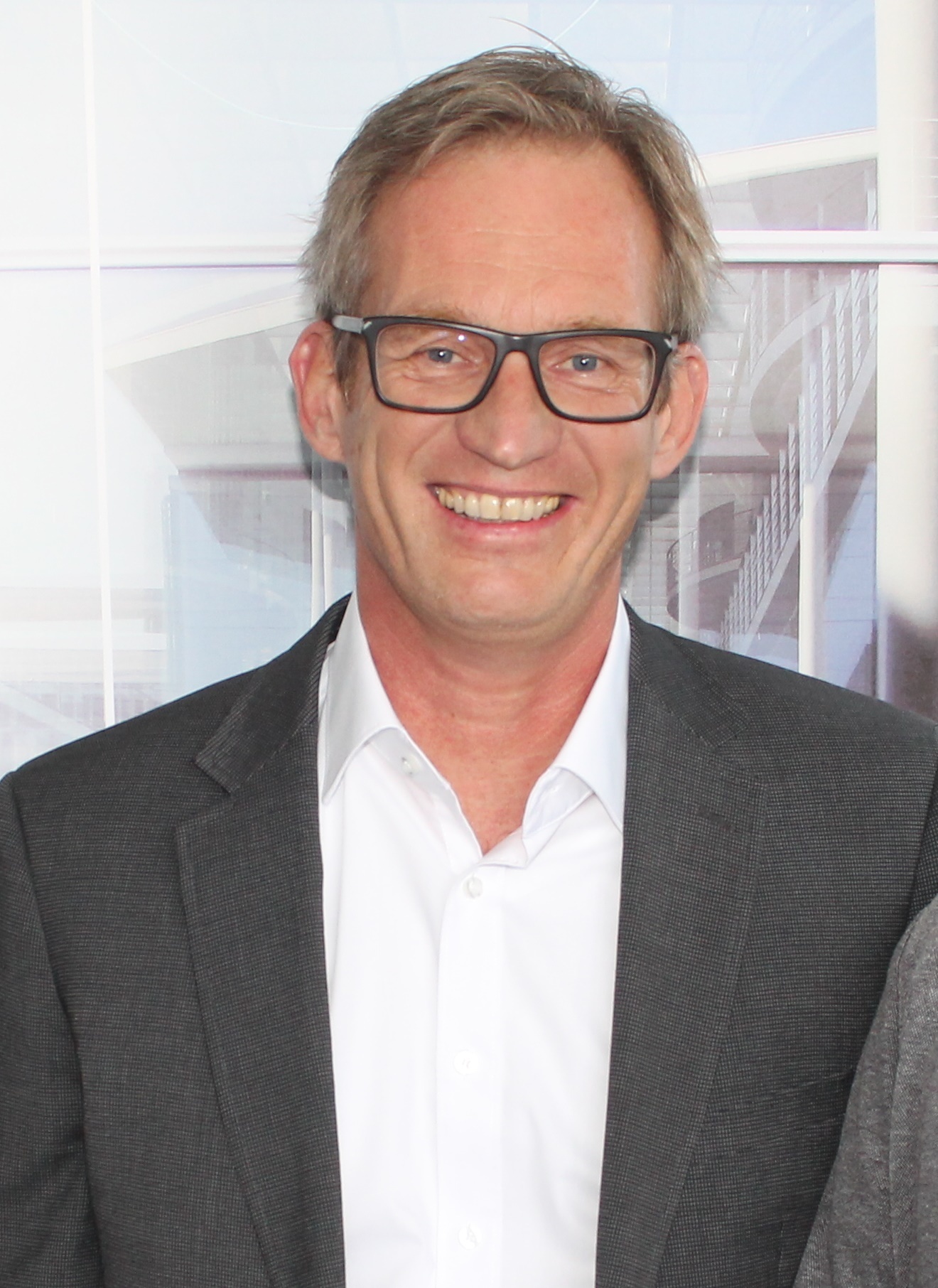 Bernd Hoheisen, Obermeister der Glaser-Innung Pforzheim Enzkreis