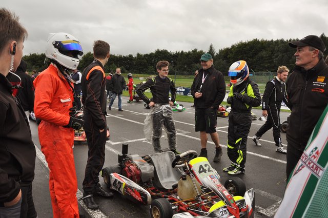 letzte Anweisungen vor dem Start