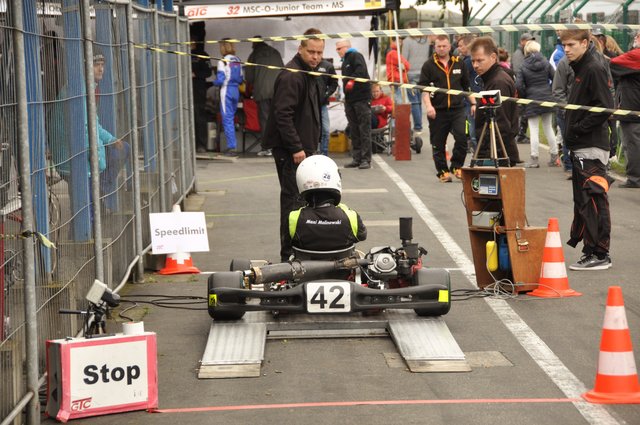 Boxenstop mit Waagenüberfahrt