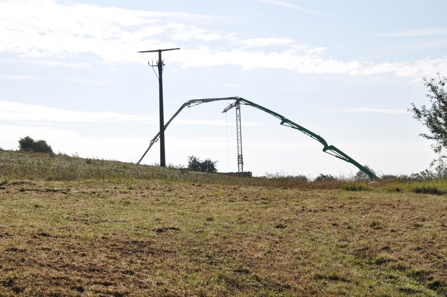 22. September: Der Rohrbogen ist schon von ferne zu sehen.
