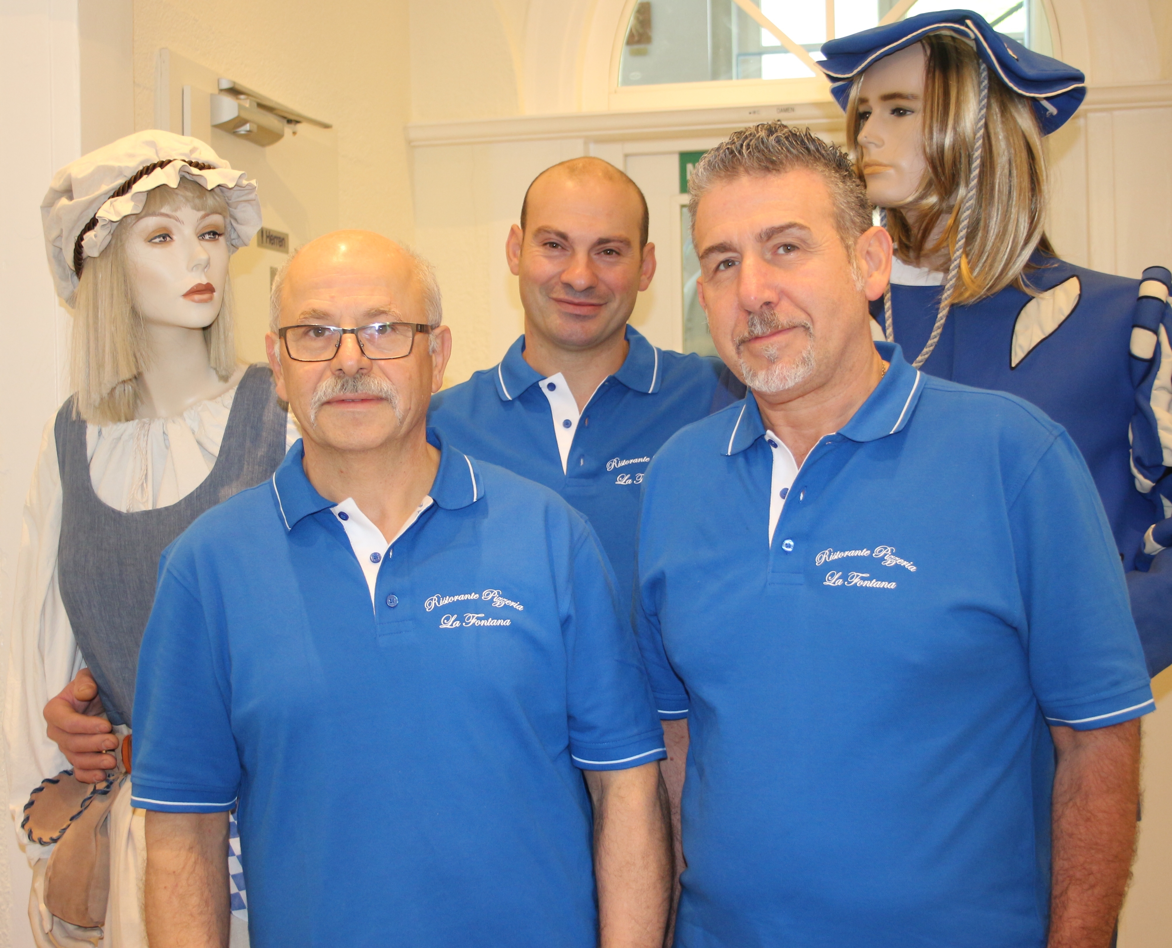 Pasquale Corrado (links), Marco Galietta (Mitte) und Sauro Rossi verwöhnen ihre Gäste mit italienischen Spezialitäten und Gerichten aus der deutschen Küche.