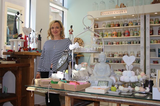 Katja Seebach in ihrem Fachlädle