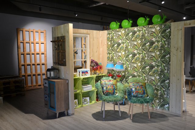 Wohn & Co. befindet sich in der oberen Etage der Weißhofer Galerie. | Foto: sw