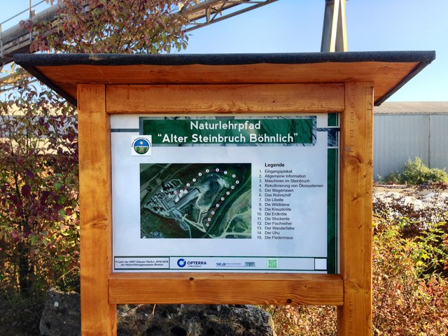 Der Naturlehrpfad führt seit seiner Eröffnung am 29. September 2016 Besucher durch die ehemalige Abbaustätte. | Foto: OPTERRA