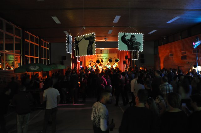 Tolle Feierstimmung gab es am vergangenen Wochenende beim Event Gugge vs. Rock, organisiert vom Verein Guggemusik Bichama Scholwadrebla﻿.