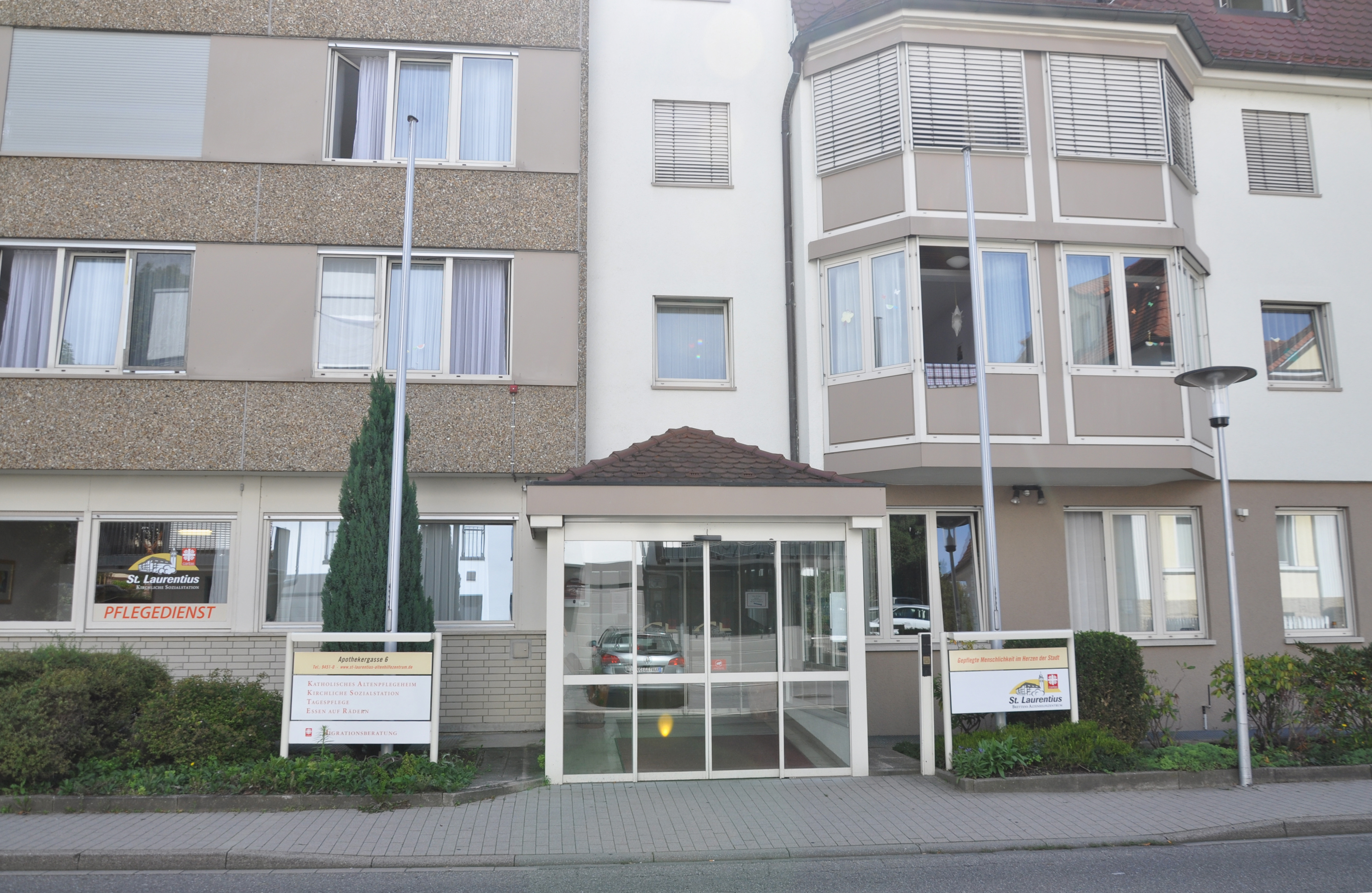 In einem Brief des Pfarrgemeinderats, des Stiftungsrats der Katholischen Kirchengemeinde Bretten-Walzbachtal sowie des Gemeindeteams St. Laurentius Bretten erklären die Verantwortlichen den Kampf für den Erhalt des Altenheims in der Apothekergasse für gescheitert.