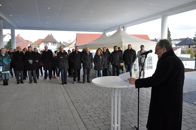 Als zweiter Redner trat Bürgermeister Thomas Nowitzki ans Mikrofon. Foto: ch