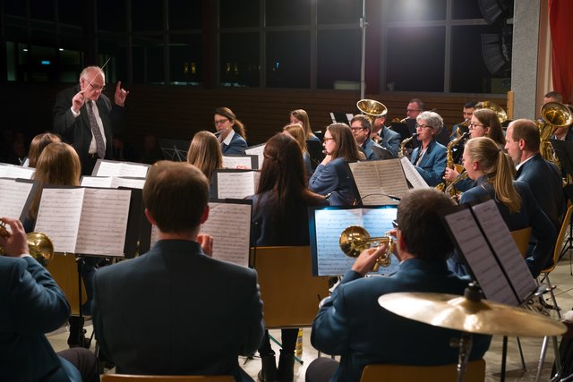 Premiere für den neuen Dirigenten des Großen Orchesters Andreas Kubatov