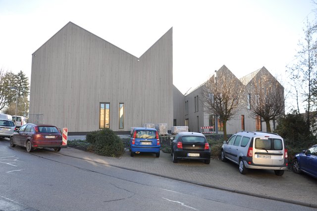 Das Neue Rathaus von Westen gesehen. Foto: ch