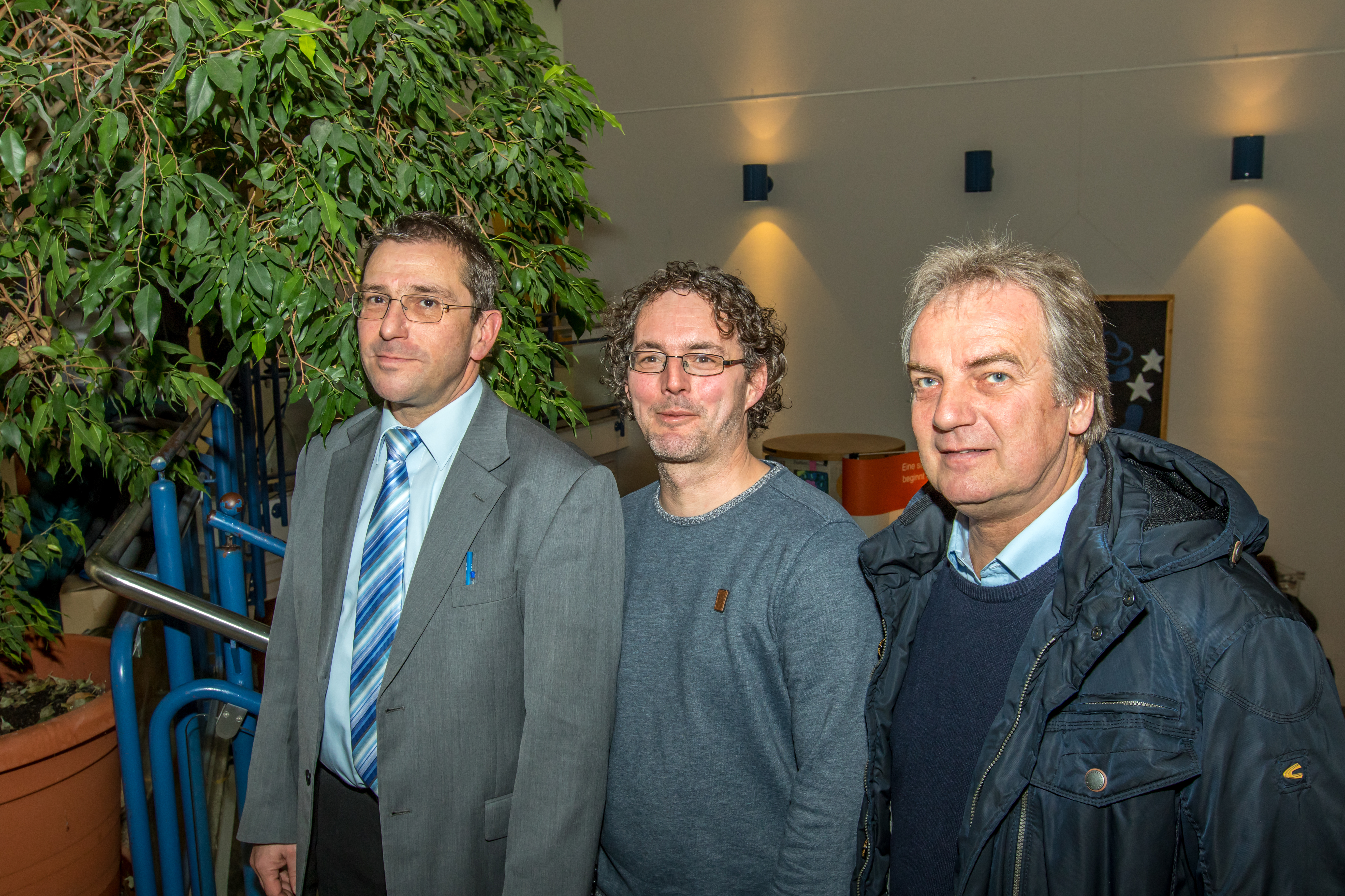 Zufriedene Gesichter in der Dr. Johannes- Faust- Schule (von links): Schulleiter Thomas Rathgeb, Organisator Marc Sautter, Bürgermeister
Heinz-Peter Hopp