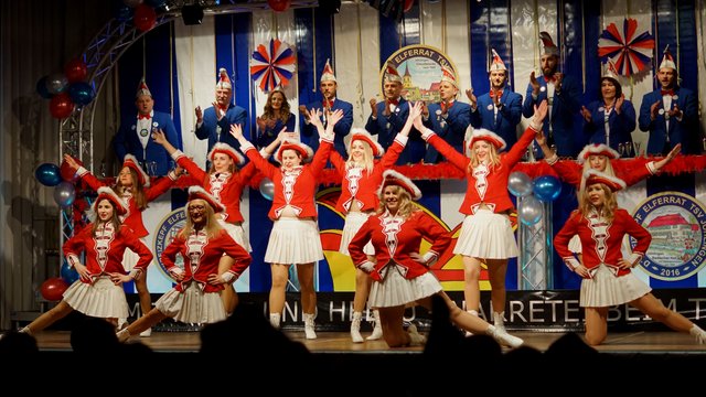 Faschingsballett mit einem Piratenmarsch