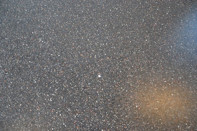 Der Boden ist durchgängig gleich