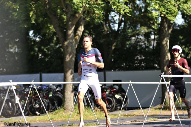 Verfolgerduell Frodeno gegen Nicholas Kastelein