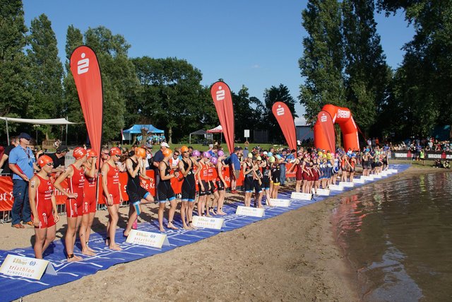 Anfang Juni fiel im Zuge des Sparkasse IRONMAN 70.3 Kraichgau auch der Startschuss für die internationalen Top-Athleten der 1. Bitburger 0,0% Triathlon-Bundesliga.