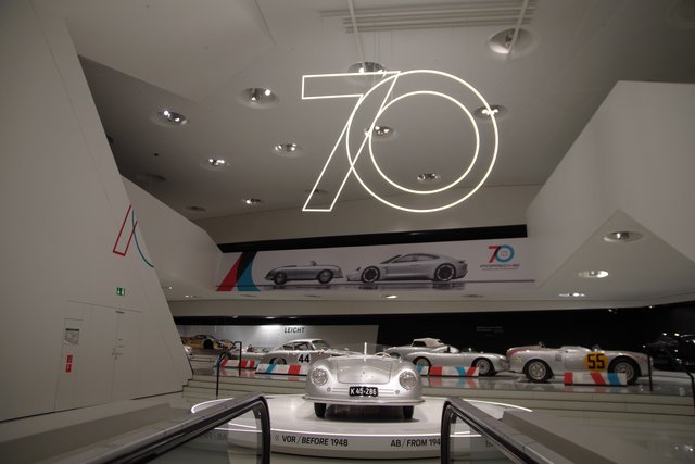 Porsche 356 "Nr 1" bei der Sonderausstellung.