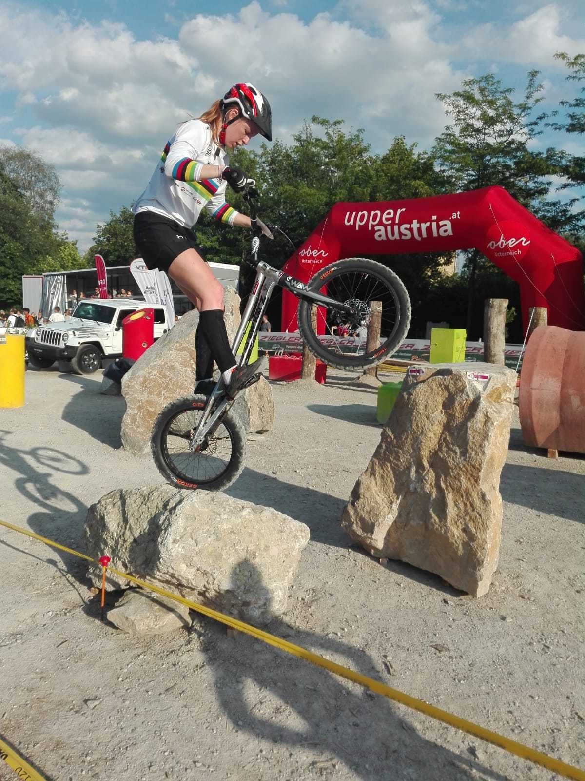 Nina Reichenbach siegt beim 1. Worldcup