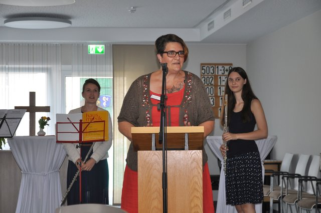 Gastgeberin der Eröffnungsfeier: Hausleiterin Simone Schmidt. Foto: ch