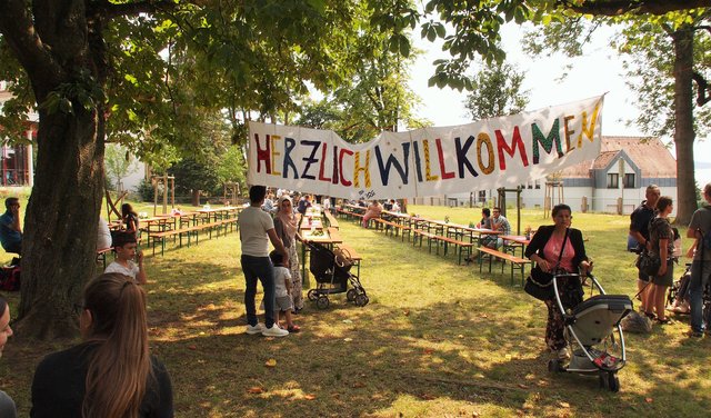 "Herzlich willkommen" im Stadtparkt zum Himmlischen Fest